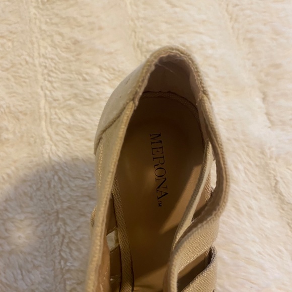 Merona tan colored wedges-from target - Picture 5 of 5